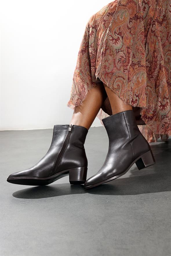 Kahverengi Deri Klasik Bot 25489