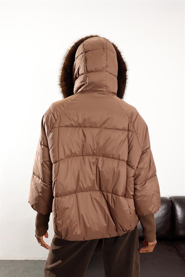 Kahverengi Kapüşonlu Şişme Mont D99825