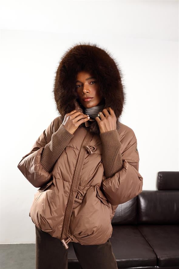 Kahverengi Kapüşonlu Şişme Mont D99825