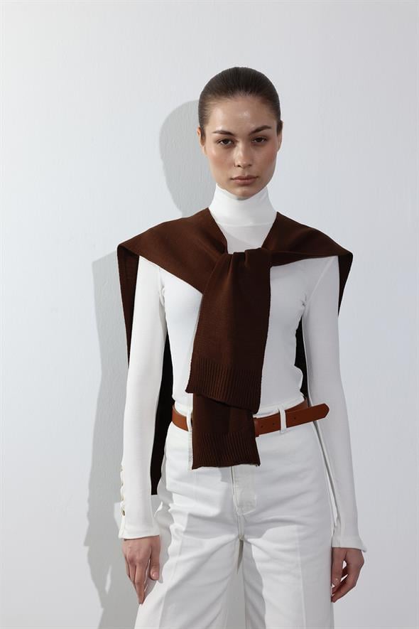 Kahverengi Kare Parçalı Atkı HRK01