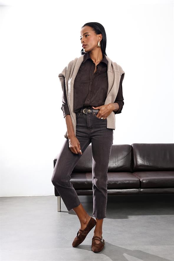 Kahverengi Kesik Paça Boyfit Jean 