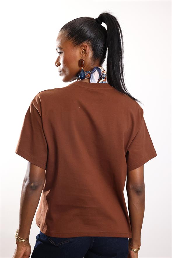 Kahverengi Les Jardıns Yazılı Tişört 