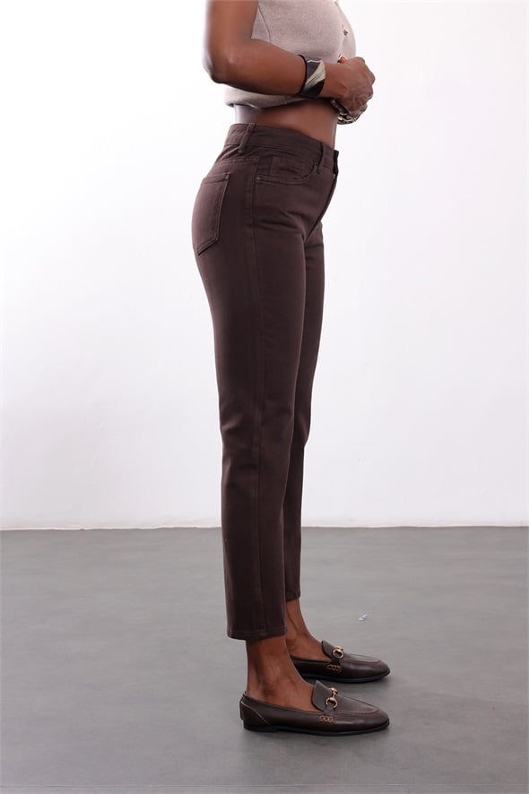 Kahverengi Mom Fit Jean 