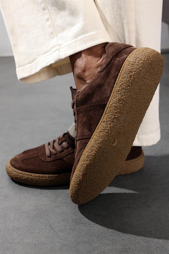 Kahverengi Süet Sneaker 25412