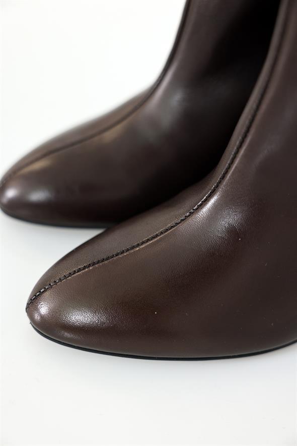 Kahverengi Topuklu Klasik Çizme 25357