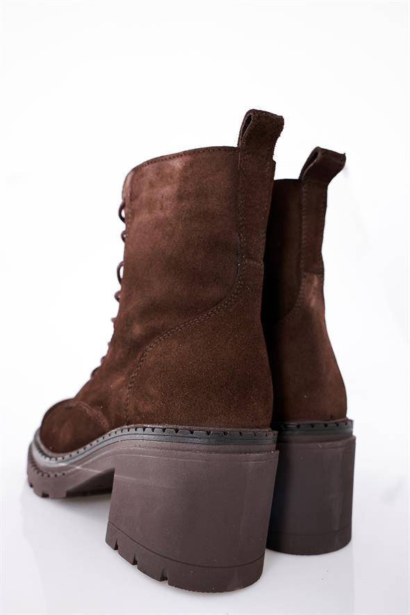 Kahverengi Yüksek Tabanlı Postal 24428