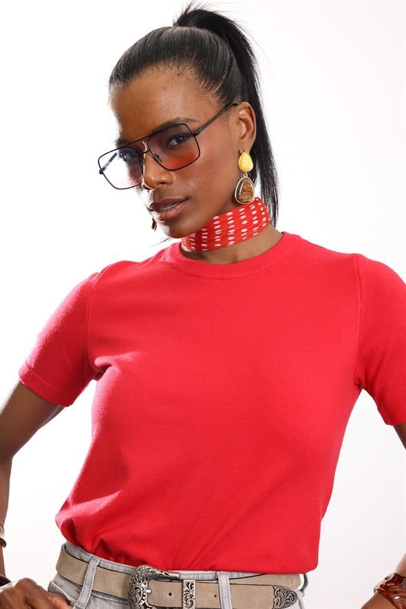 Kırmızı Bisiklet Yaka Kısa Kol Triko 4579