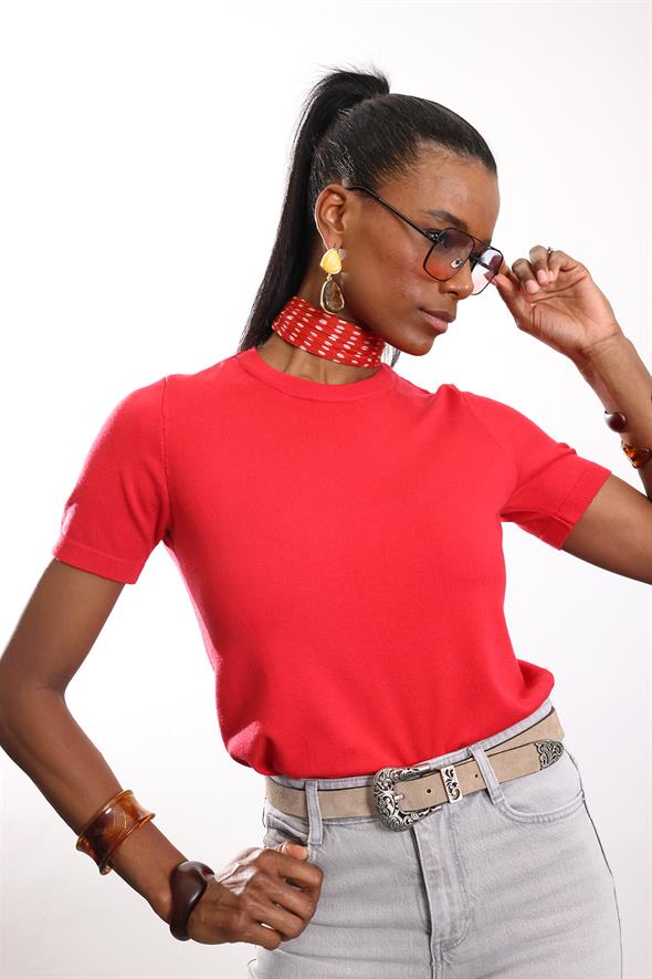 Kırmızı Bisiklet Yaka Kısa Kol Triko 4579