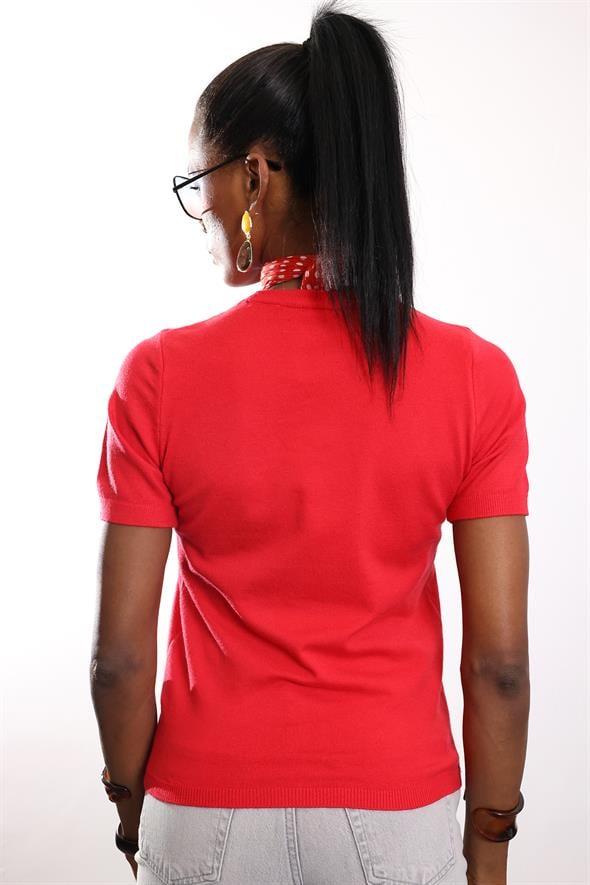 Kırmızı Bisiklet Yaka Kısa Kol Triko 4579