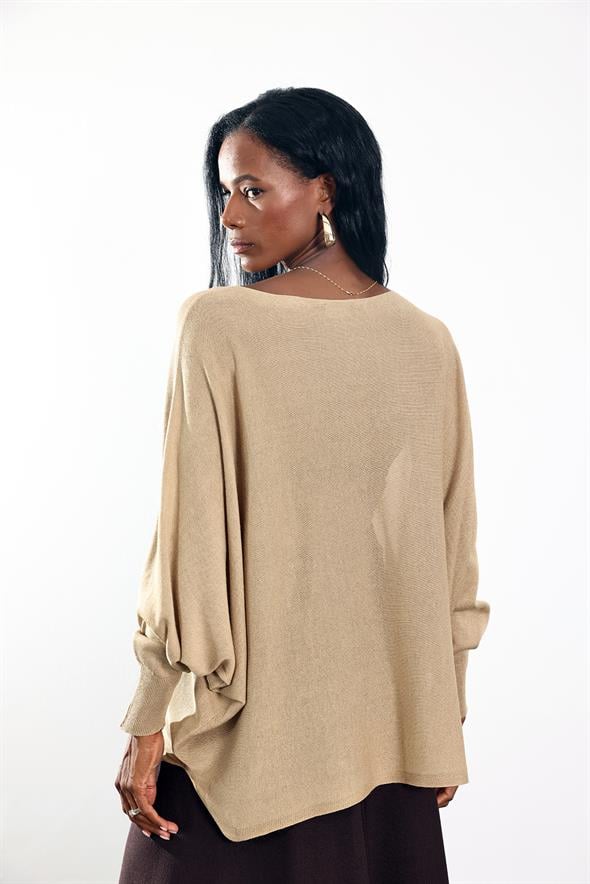 Kum Beji Yarasa Kol Triko 