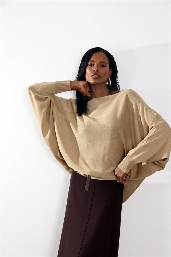 Kum Beji Yarasa Kol Triko 