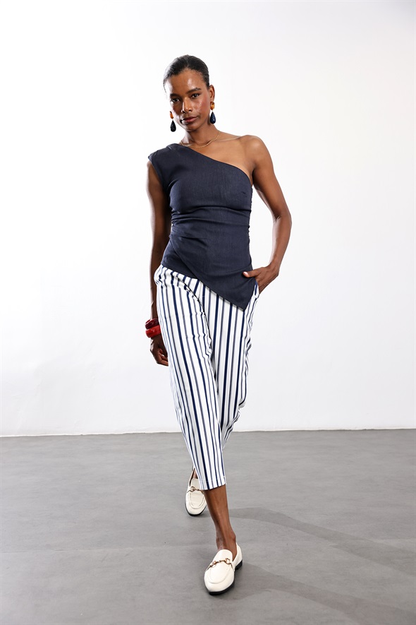 Lacivert Asimetrik Yaka Denim Bluz 3281
