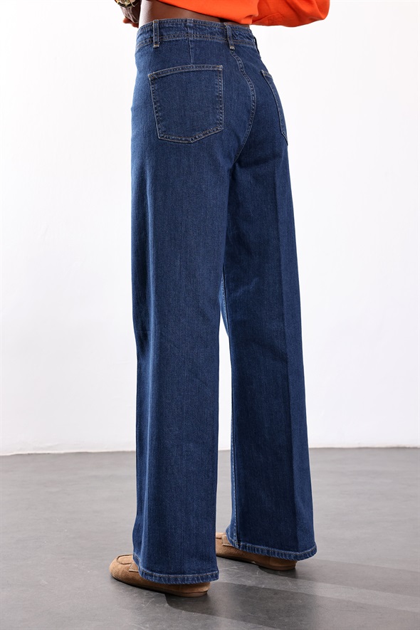 Lacivert Gold Düğme Detaylı Jean 