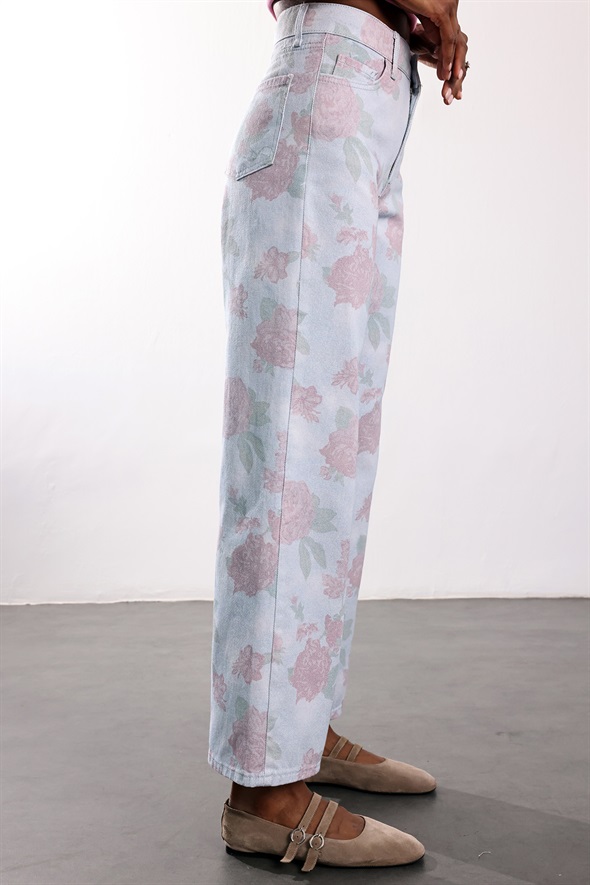 Mavi Çiçek Desenli Pantolon 