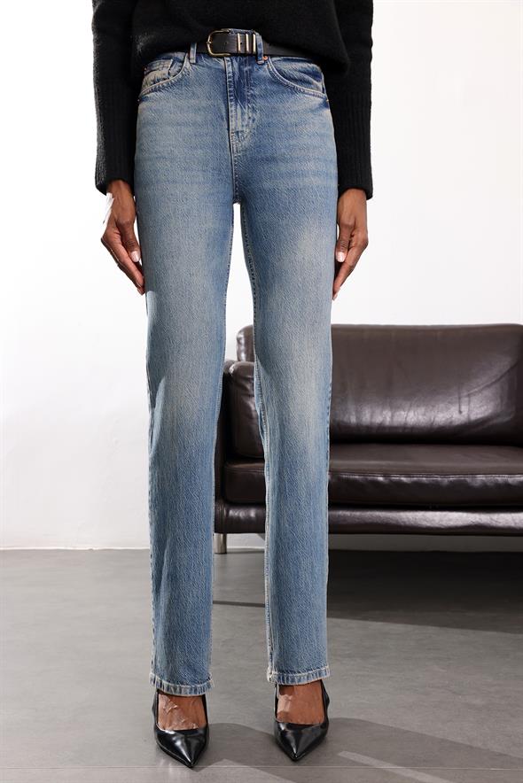 Mavi Düz Kesim Jean 