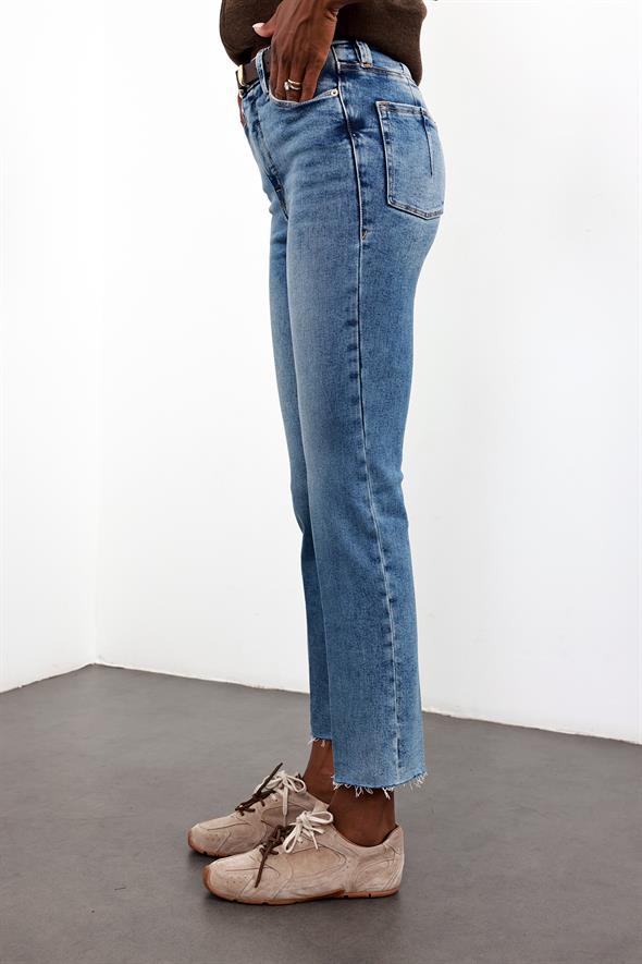 Mavi Yüksek Bel Slim Fit Likralı Jean 
