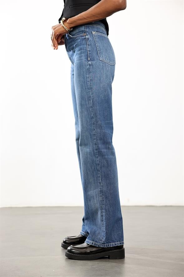 Mavi Yüksek Bel Straight Jean 