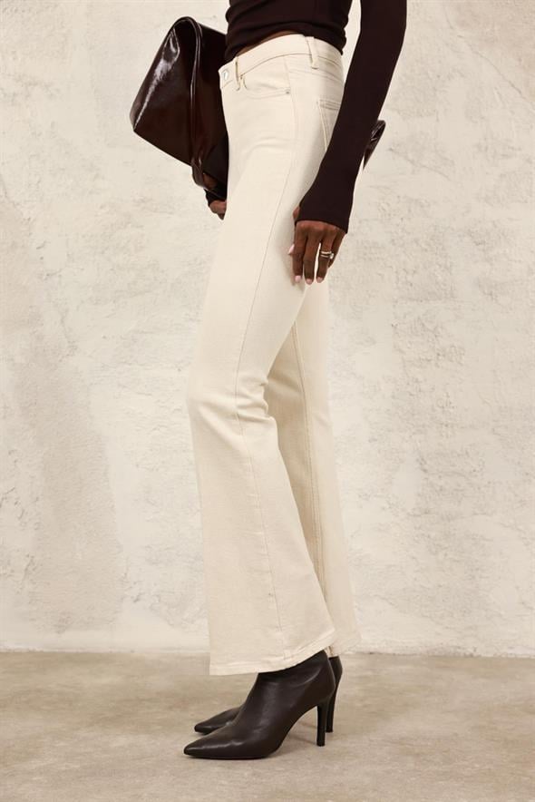 Naturel Full Likra Toparlayan Flare Jean 7578