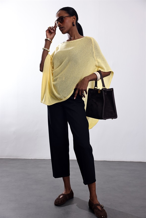 Sarı Örgü Pelerin 