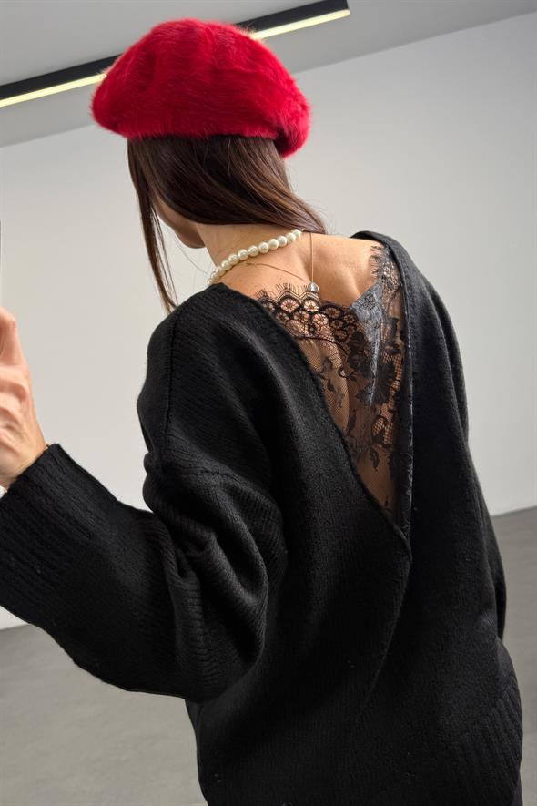 Siyah Arkası Dantel Detaylı Kazak 0148