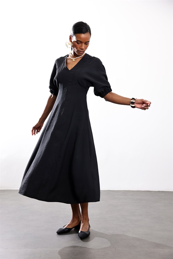 Siyah Balon Kollu Midi Elbise 5282