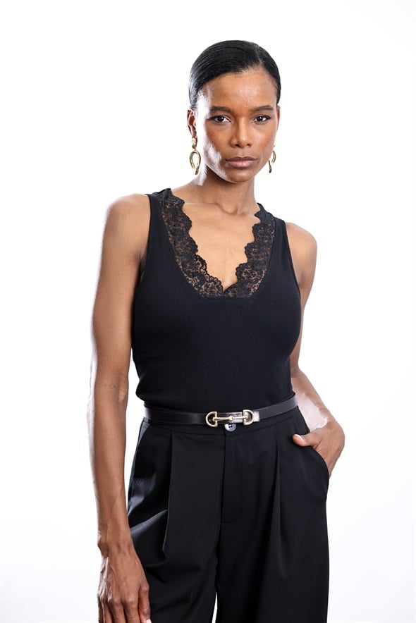 Siyah Dantelli Fitilli Atlet 