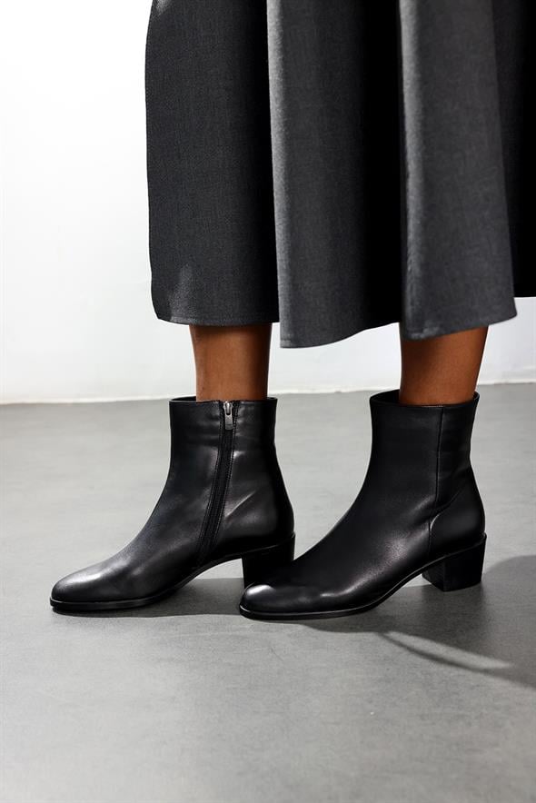 Siyah Deri Klasik Bot 25489
