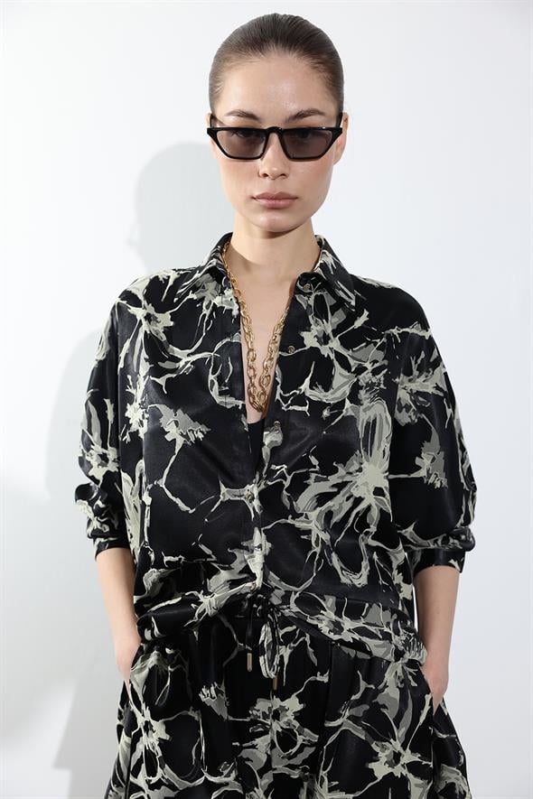 Siyah Desenli Oversize Saten Gömlek 34754