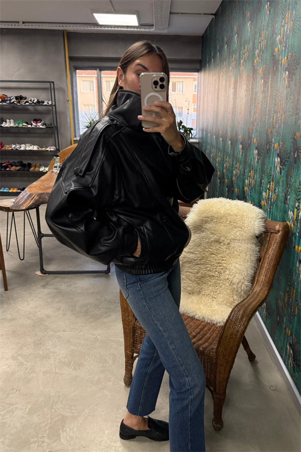 Siyah Dik Yaka Bomber Ceket 