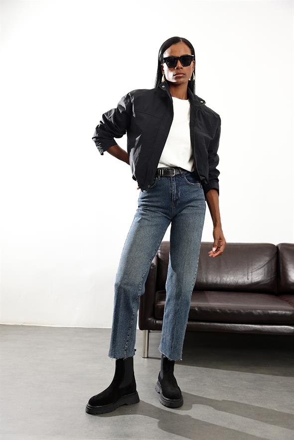 Siyah Dik Yaka Bomber Yağmurluk 1225