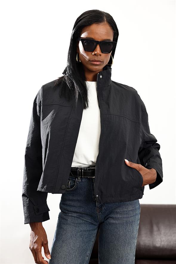 Siyah Dik Yaka Bomber Yağmurluk 1225