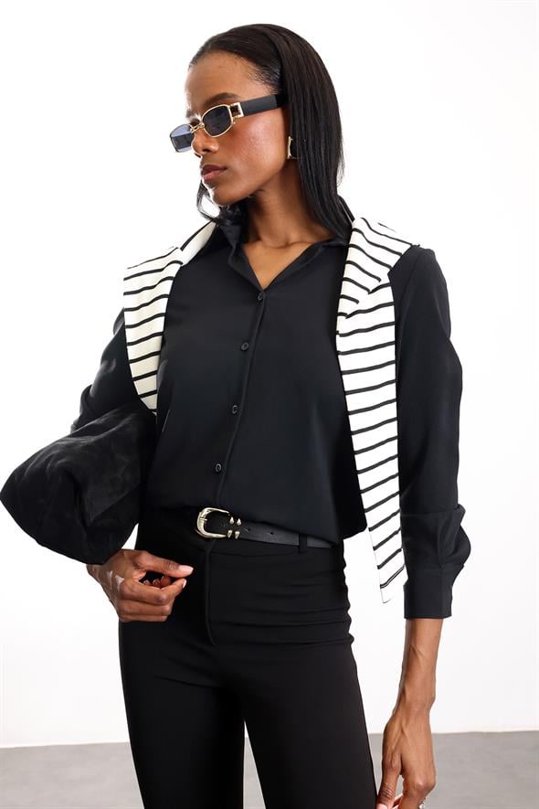 Siyah Dökümlü Krep Gömlek 2418