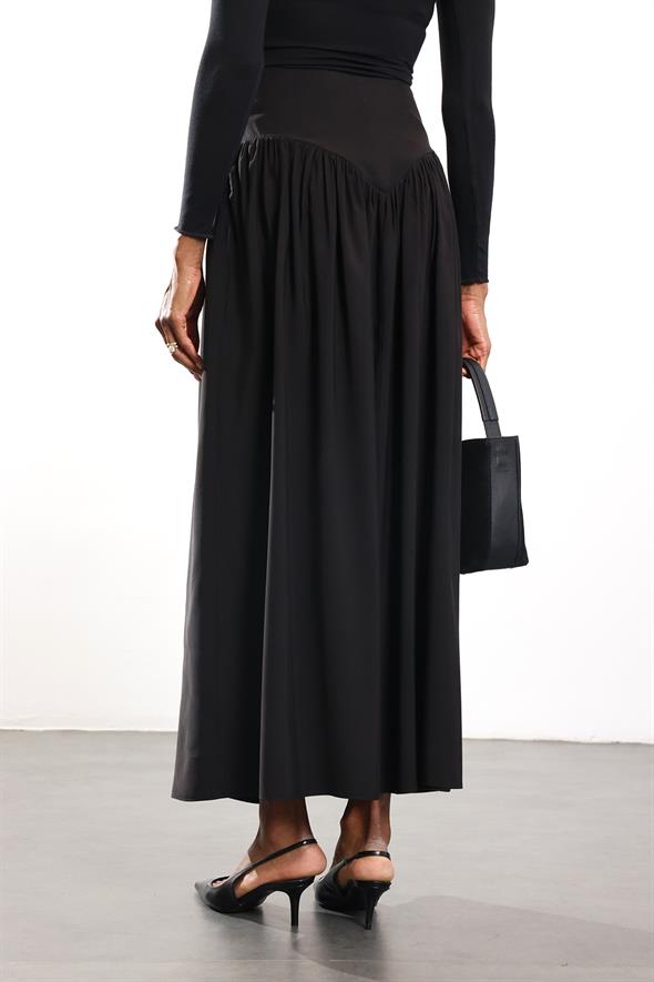 Siyah Önü Düğmeli Midi Etek 041171