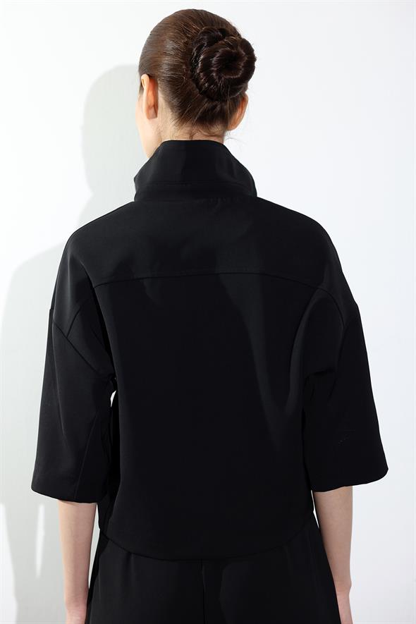 Siyah Fermuarlı Yarım Kol Ceket 131056