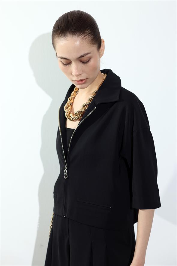 Siyah Fermuarlı Yarım Kol Ceket 131056