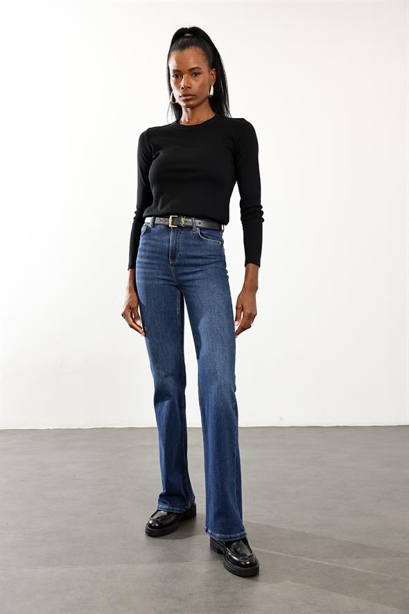 Siyah Fit Basic Uzun Kol Tişört 