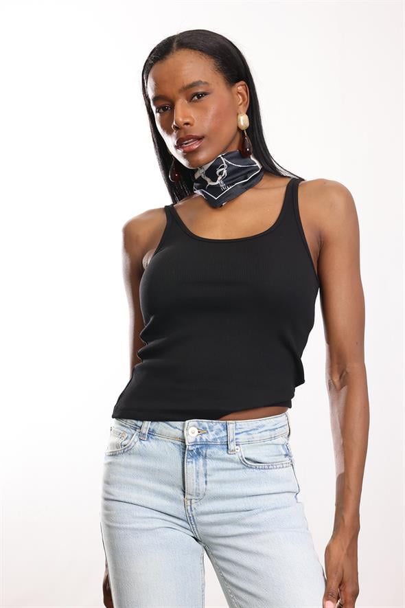 Siyah Fitilli İnce Askılı Atlet 24113