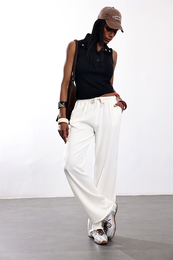 Siyah Garni Detaylı Modal Atlet 