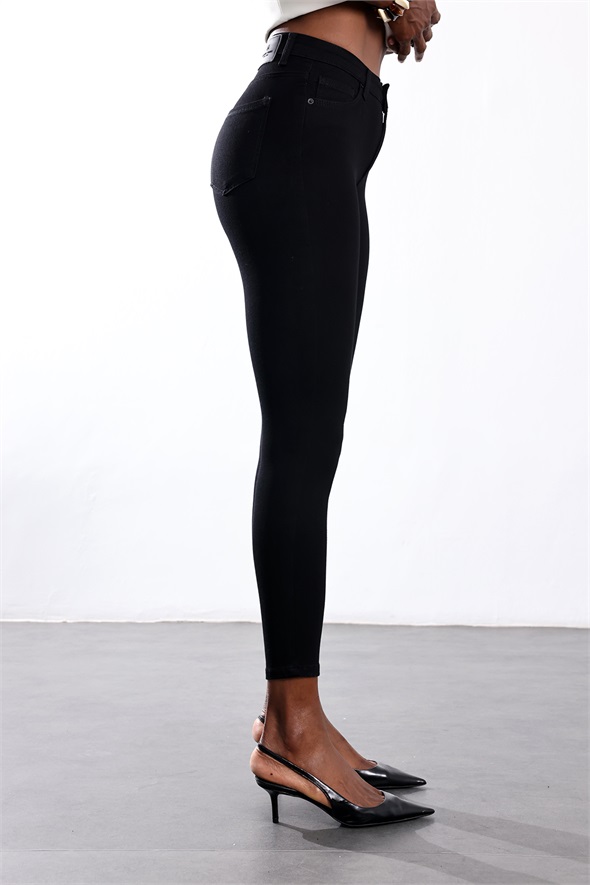 Siyah İthal Full Likra Toparlayan Skinny Jean 7277