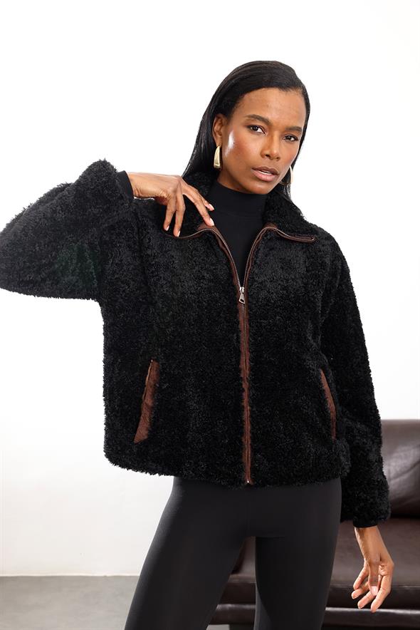 Siyah Kadife Detaylı Peluş Mont 