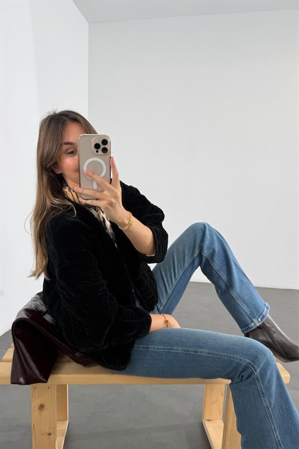 Siyah Kadife Kapitone Bomber Ceket 