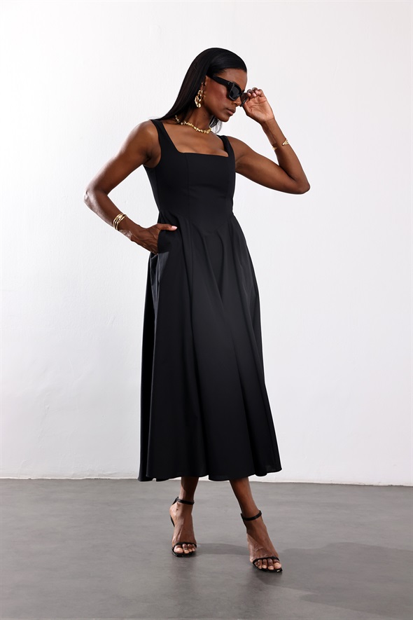 Siyah Kare Yaka Poplin Midi Elbise 12459