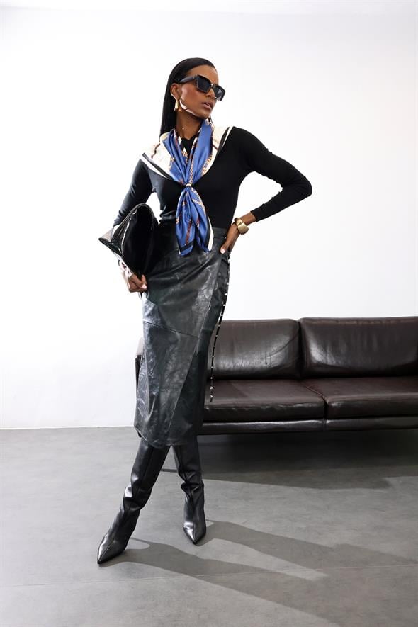 Siyah Kemerli Deri Midi Etek 222