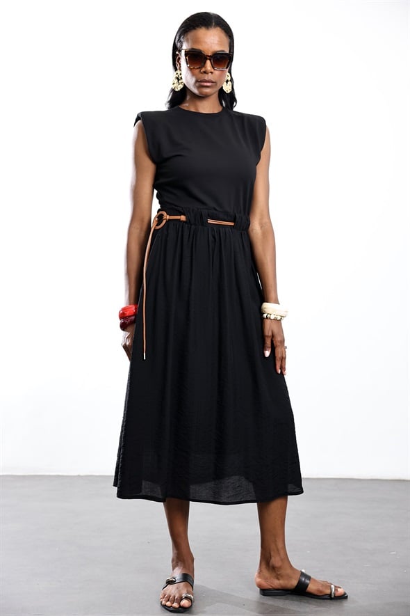 Siyah Kemerli Maxi Elbise 37553