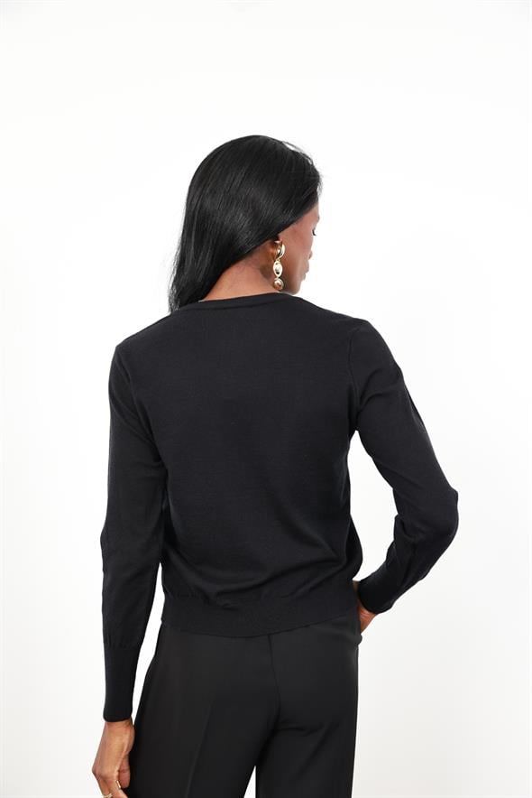 Siyah Kemik Düğmeli Lyocell İplik Hırka 