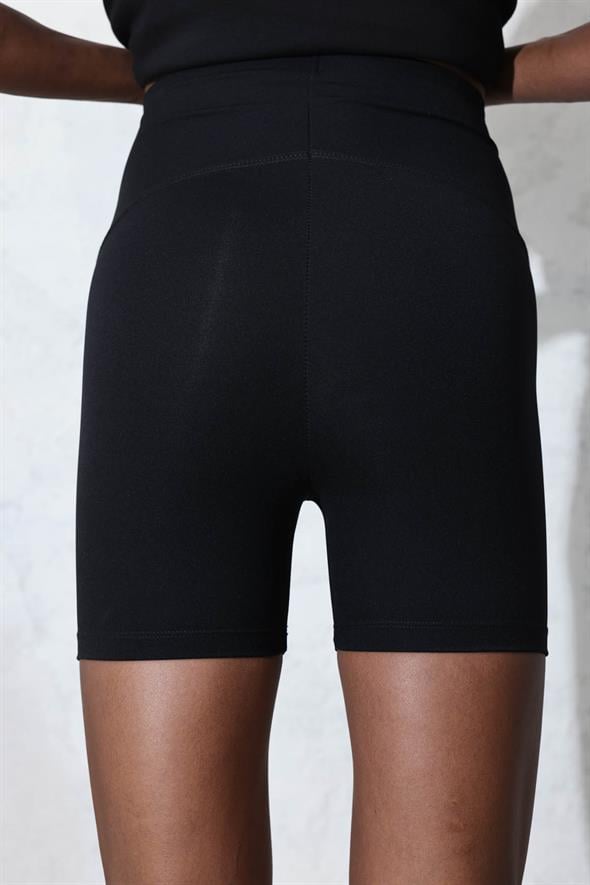 Siyah Kısa Biker Tayt 