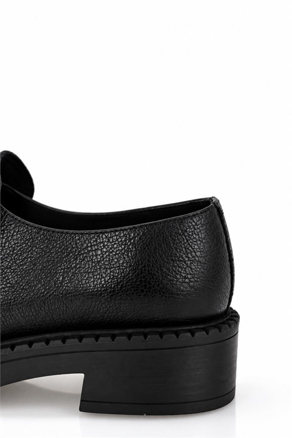 Siyah Klasik Loafer 26230