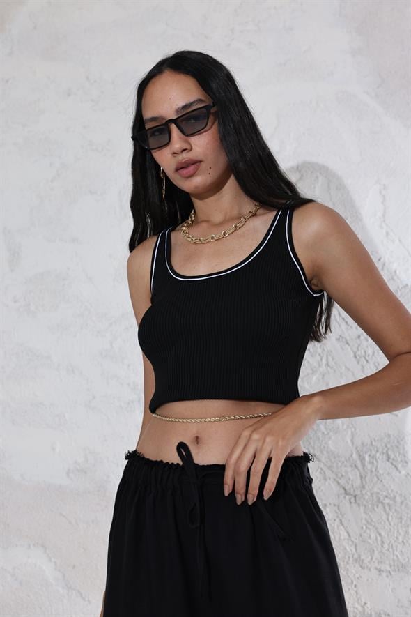 Siyah Kontrast Triko Atlet 