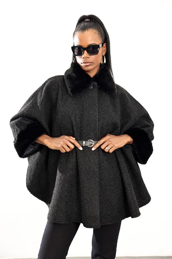 Siyah Kürklü Kemerli Buklet Panço D99844