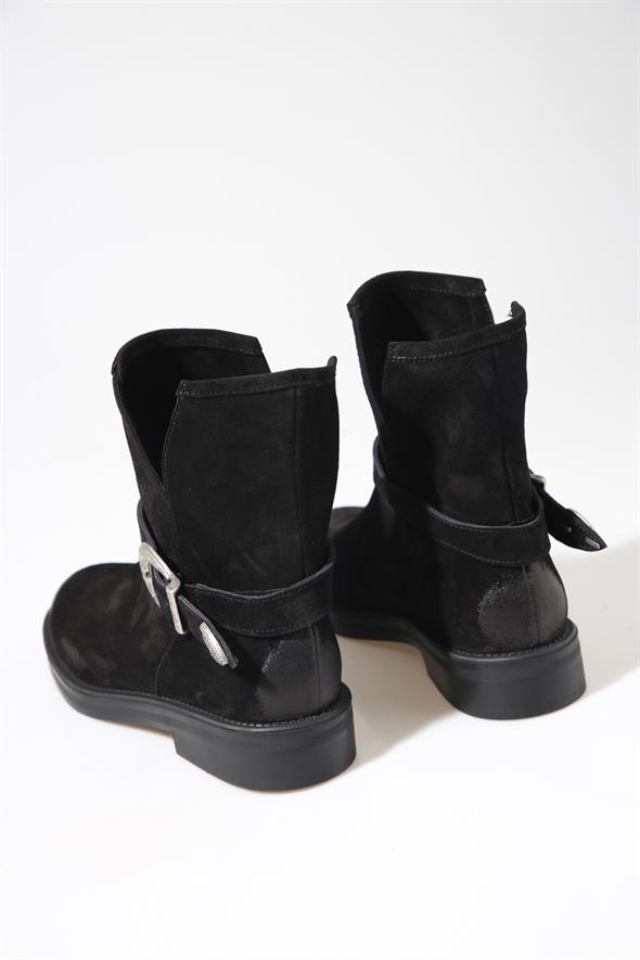 Siyah Salaş Bot 125212